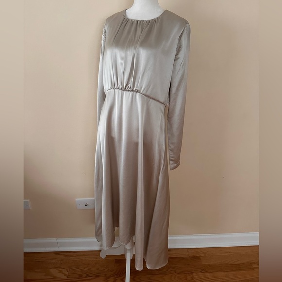 Fabiana Filippi Champagne Jewel Neck Long Sleeve Satin Dress - Picture 6 of 11